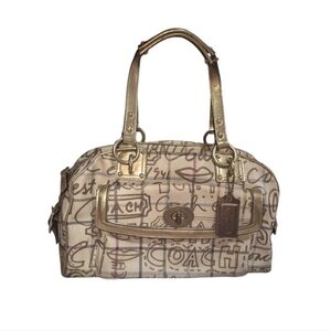 Y2K Coach Beige and Gold Women's Bag